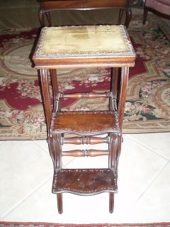 HARD TO FIND & RARE WALNUT VICTORIAN LIBRARY LADDER OR LIBRARY STEP 