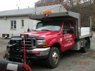FORD F550 Dump, Plow and Salter