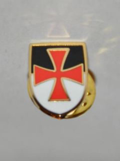Masonic Knights Templar Cross Beausant Shield Lapel Pin