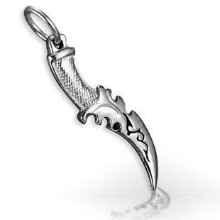 Assassins Creed Pirates of the Caribbean Walking Sabre Sword Necklace 