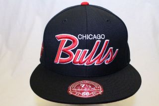 CHICAGO BULLS MITCHELL & NESS NBA FITTED HAT CAP SOLID WOOL BLACK