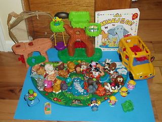   Little People A to Z Learning Zoo Complete Alphabet School Bus Lot