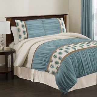   Aura Ivory/Turquoise Feather Embroidered Ruched Comforter Set Cal King