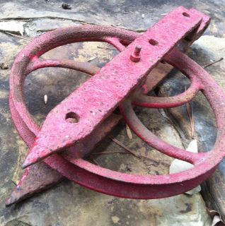 Antique Barn Pulley Tool Farm Wheel Well