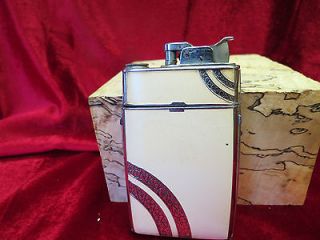 VINTAGE RONSON CIGARETTE CASE WITH LIGHTER USED AND WORKING