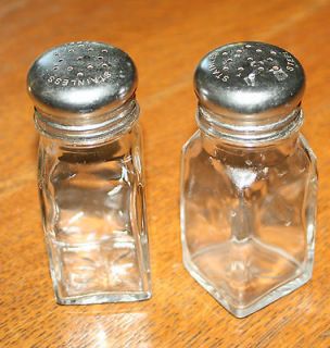 VINTAGE CLEAR GLASS SALT PEPPER SHAKERS WITH STAINLESS STEEL LIDS