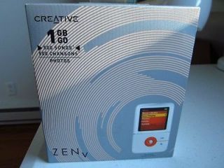   SPECIAL** Creative ZEN V White/Orange (1 GB) Digital Media Player