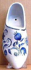 WALL POCKET DUTCH SHOE Hand Painted Blue White Floral Porcelain 