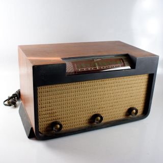 delco radio in Collectibles