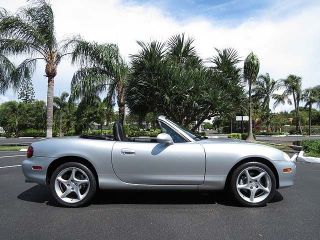 Mazda  MX 5 Miata LS Auto VERY NICE 2003 Miata LS   Auto, ABS 