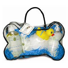   Deluxe All Natural Dog Spa Set, 2 Scents   Shampoo, Cond., Spritz