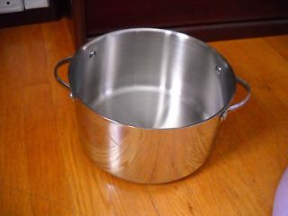 Princess House 6 Quart Dutch Oven with Etched Lid, Induction Ready 