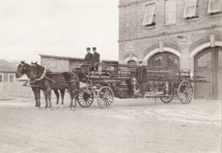 Horse drawn fire truck Edmonton Alberta 1910 larg photo