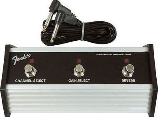 FENDER® 3 BUTTON FOOTSWITCH ROC PRO/PERFOR​MER 1000/SUPER AMPS 099 