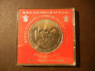 1981 Royal Wedding Commemorative Crown Coin Prince of Wales   Lady 