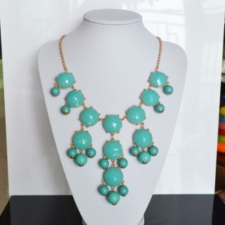 2012 New Jewelry Green Turquoise Bubble Bib Statement Necklace RV$150