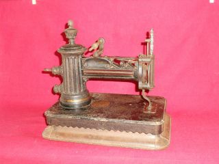 hand crank sewing machine in Sewing (Pre 1930)