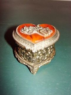 VINTAGE HEART SHAPED TRINKET   MUSIC BOX FROM JAPAN