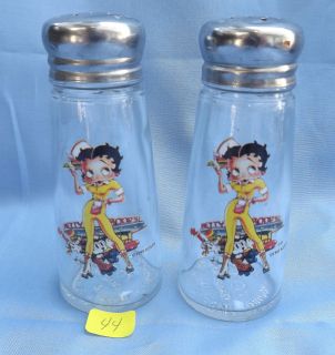 Vtg Betty Boop Salt & Pepper Shakers 1995 KFS/FS Drive In Diner NEW