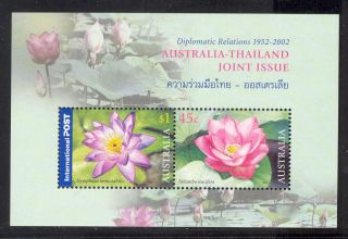 AUSTRALIA SCOTT 2073a   MINT NH SOUVENIR SHEET OF 2   FLOWERS