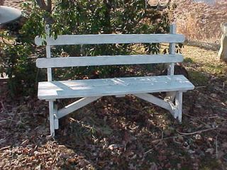 LARGE VINTAGE WOOD GARDEN BENCH SETTEE FOR THE HOME OR GARDEN 55.5 