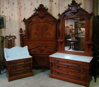 Antiques  Furniture  Beds & Bedroom Sets