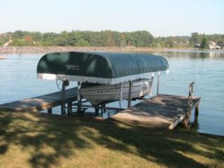 boat lift canopy in Anchoring, Docking