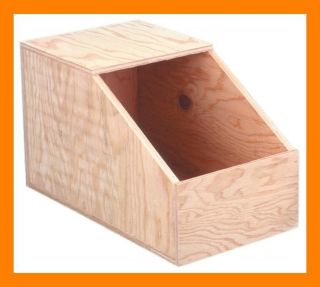 CM 01570 PREMIUM PLUS SMALL RABBIT AND OTHER SMALL PET NEST BOX 