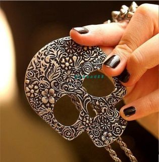   Style Retro Fashion Generous Skull Heads Long Necklace Sweater Chain