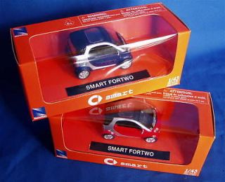 smart cars 1 red & 1 blue car fortwo 143 scale