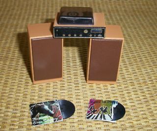 TOMY Smaller Homes  Stereo Record Player w/ Records Speakers