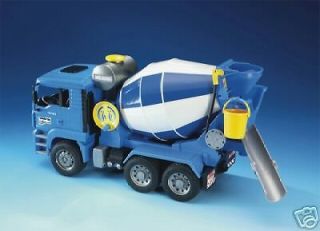 bruder cement mixer in Diecast & Toy Vehicles
