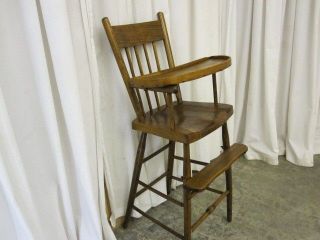   Oak Child’s Dining Room High Chair Traditional Country Style NICE