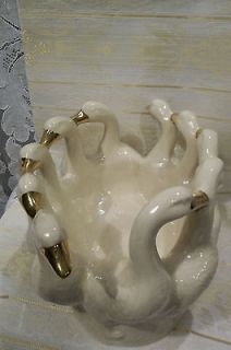 VTG Holland Mold, Circle of Geese Planter, Cream White With Gold Bills