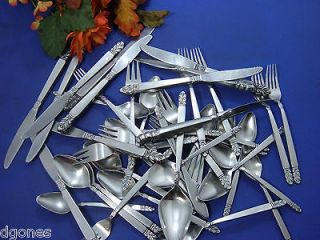 international stainless deluxe in Flatware