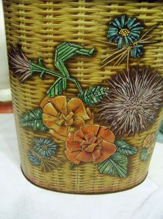 Weibro Vintage Trash can Cactus flower 3D on Basket weave