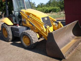 2005 JCB 214e Skip loader/ landscape tractor