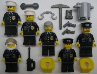 LEGO SWAT TEAM POLICE MINIFIGS LOT city town chief robber prisoner 