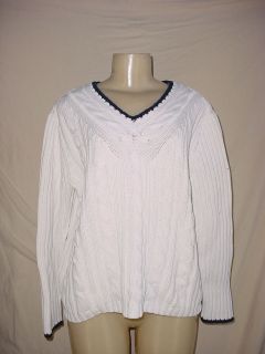 Liz Claiborne   Womens Thick Cable Knit White Blue Trim Cable Sweater 