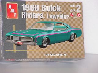 AMT 1/25 1966 BUICK RIVIERA LOWRIDER MISSING BIKE OPEN/SI