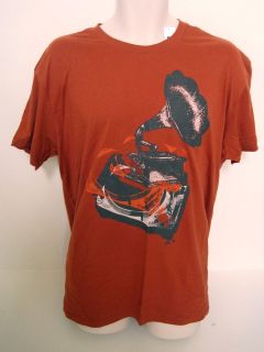 GAP Mens Rust Old Fashiond Record Player T shirt Sizes S M XL NWT