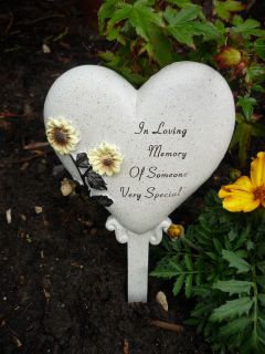Memorial Gift   Heart Stone Stake