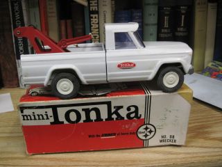 mini tonka No 68 wrecker white jeep 1960 in original box press steel 