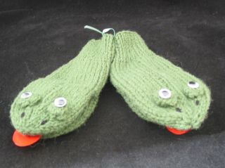 Hand Knit Childrens Animal Puppet Mittens Green Kermit the Frog