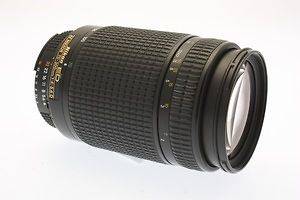 Nikon AF NIKKOR 70 300mm f/4 5.6 D ED Lens with Hood and Caps