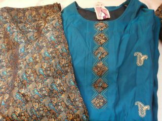   Vintage Shalwar Kameez Suit Dupatta Embroidered Indian Pakistan