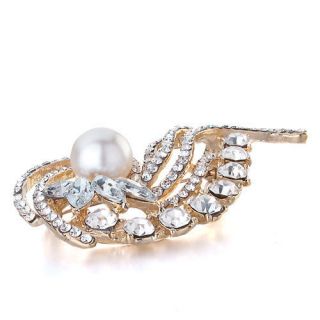   WING WITH APRIL BIRTHSTONE CLEAR CRYSTAL AND PINS PEARL BROOCH PIN J28