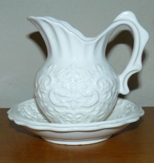 Enesco vintage miniature pitcher & bowl set floral flourish simple 