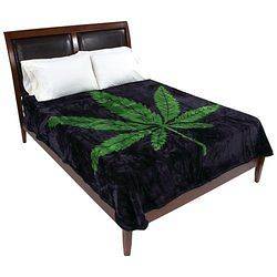 Hip Stoners Marijuana Weed Pot Leaf Soft Plush Fleece Blanket/Spread 