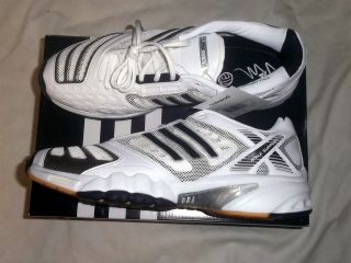 adidas volleyball shoes in Clothing, 